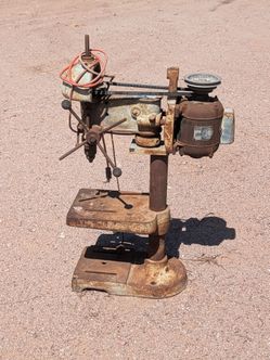 Vintage Walker-Turner 900 Series Benchtop Drill Press WORKS 1930s 1940s Carpenter Tool