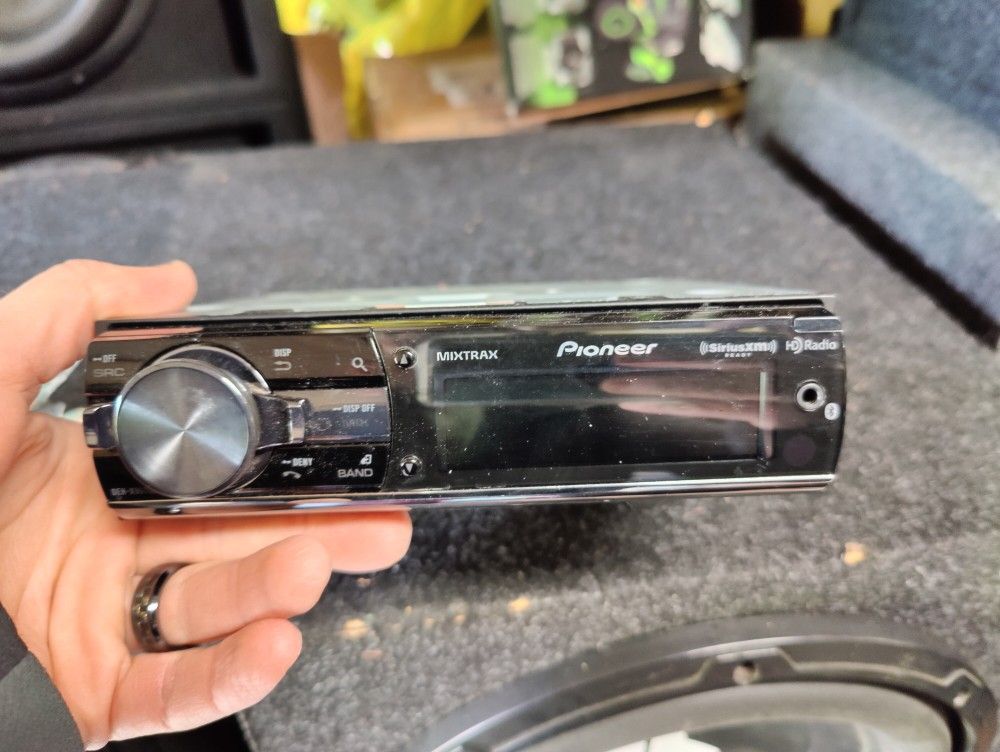 Pioneer Head Unit Car Stereo Dehx9600bhs for Sale in Bonney Lake, WA