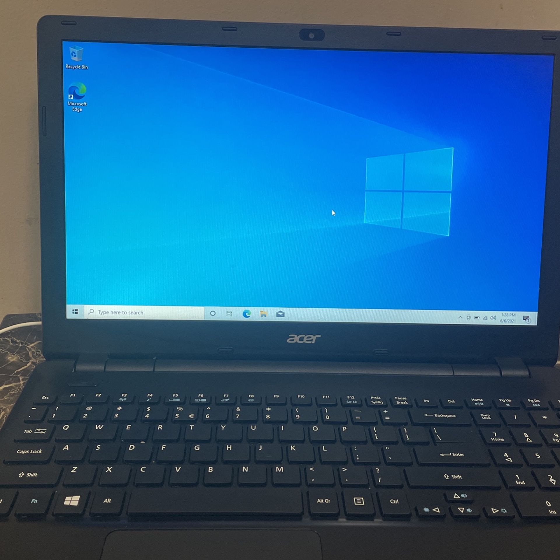 Acer Intel E5-511 Series 4gb Ram and 1tb Hard Drive With Word,excel And Power Point