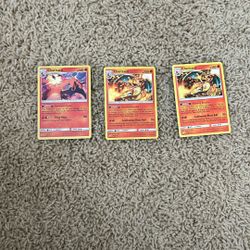 3 Charizards Pokémon Cards 