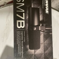 Shure SM7B (NEVER USED)