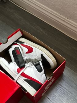 Nike shoes