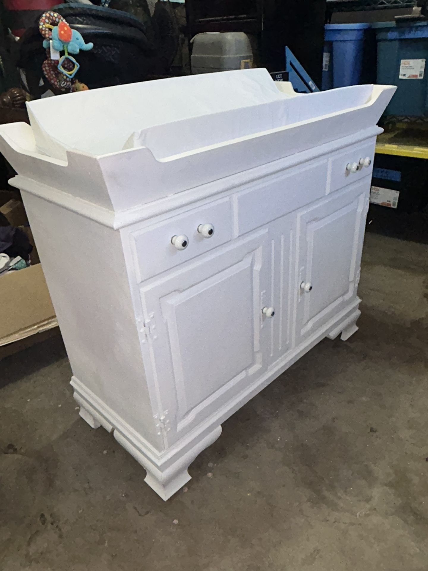 Changing Table With Drawer And Cabinets