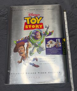 Sealed 1995 Disney Toy Story Exclusive Deluxe Video Edition VHS Collector Set