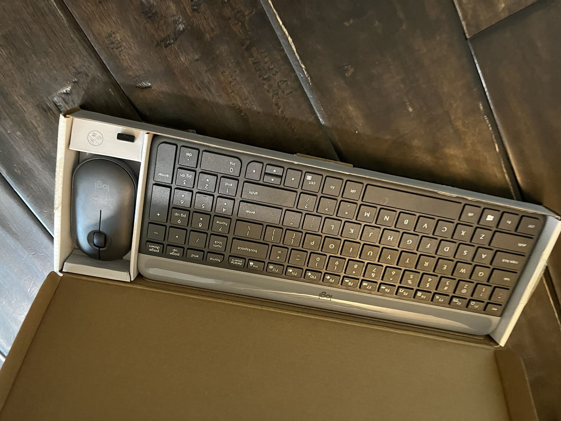 Slim Combo MK470 Wireless Mouse And Keyboard
