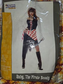 Pirate costume womens size L