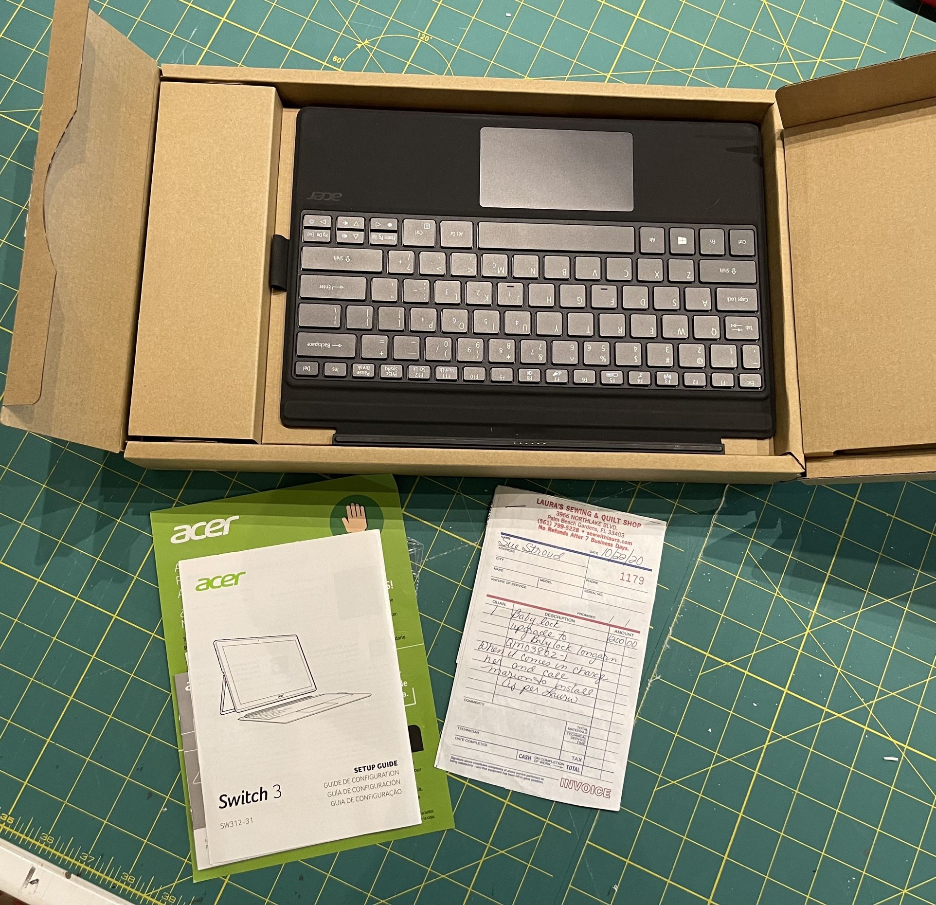 Baby Lock • Crown Jewel • Long Arm With 10’ frame Model BLCJ18 for