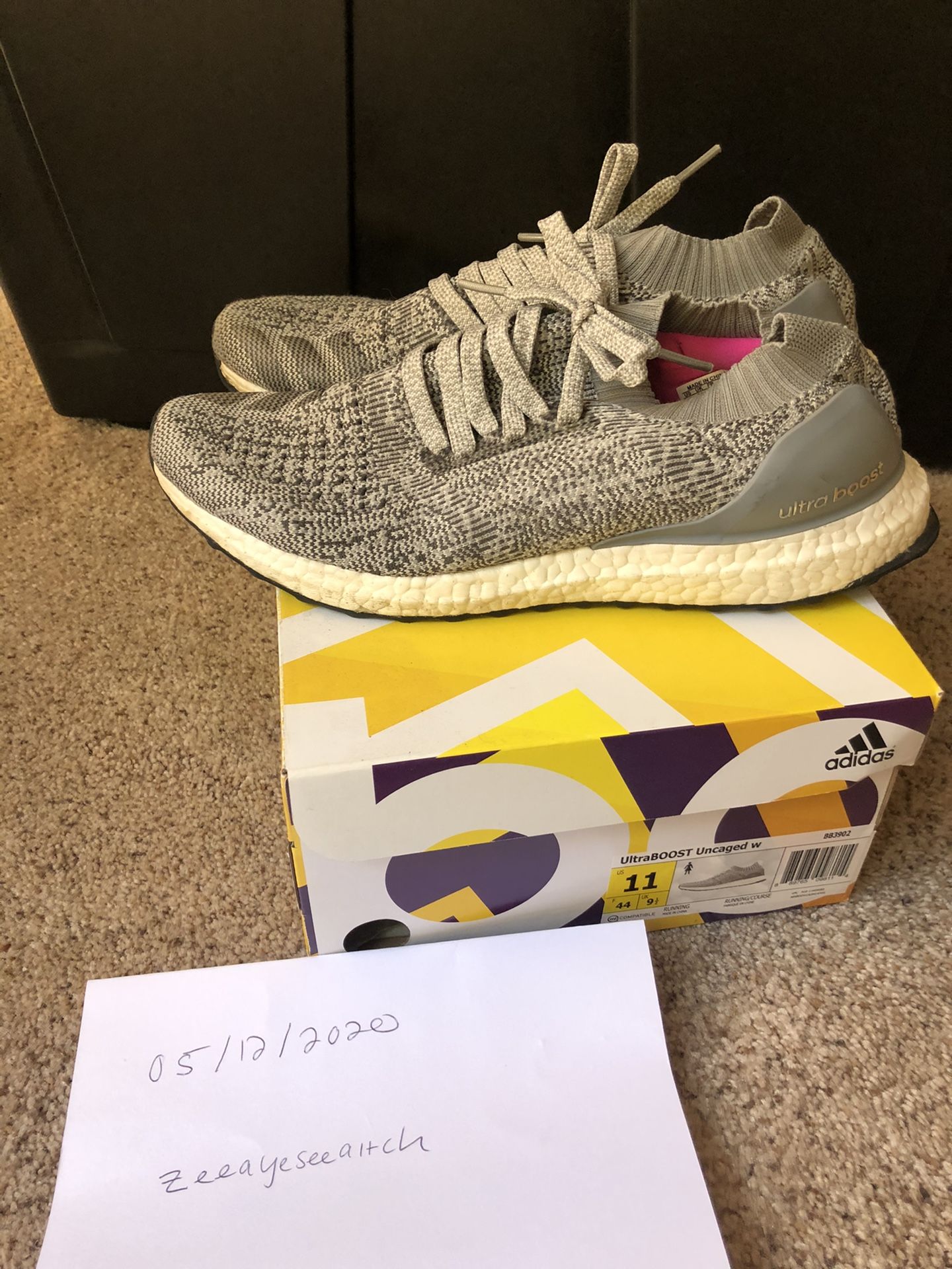 Grey uncaged adidas ultraboost M (used)