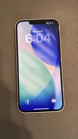 Iphone 13 unlocked 128gb  excellent condition