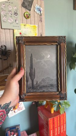 Vintage frame with 1932 desert scene 🌵