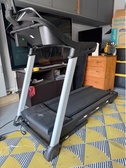 NordicTrack C700 Treadmill