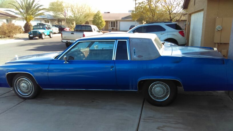 83 Cadillac Coupe Deville lowrider