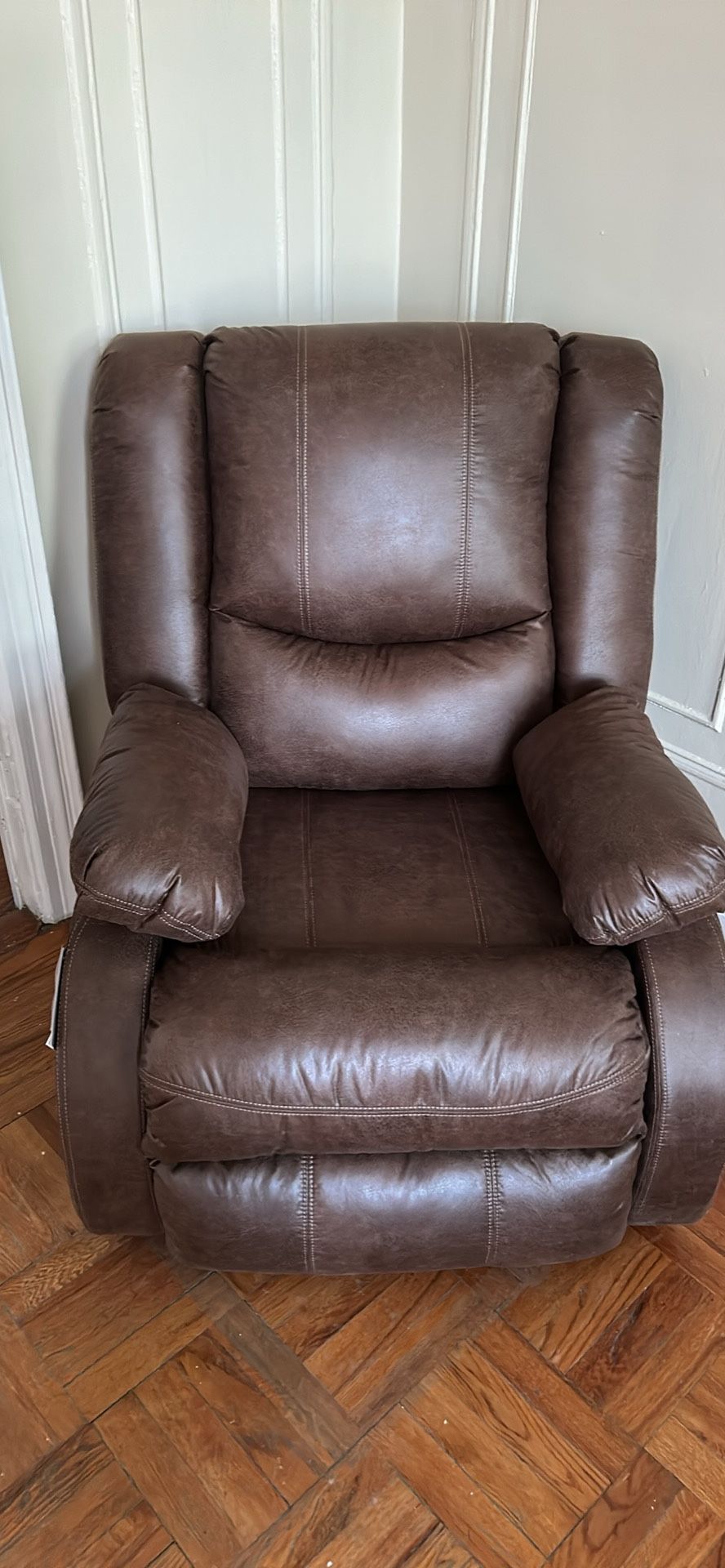 Brand New Ashely Recliner 