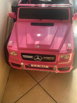 🚗 Kids Maybach Power Wheel – Gently Used