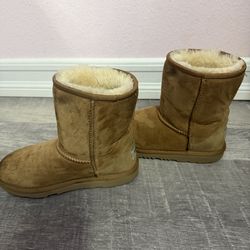 Brown UGG boots
