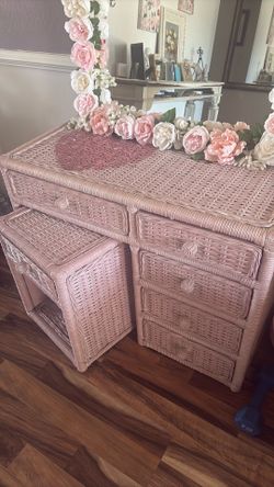 Pink wicker desk with matching seat/ drawer