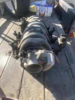 5.7 Dodge Hemi Intake Manifold 