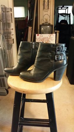 Jessica Simpson size 8.5 leather boots