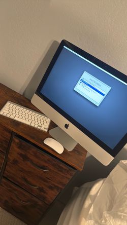 27” Apple iMac + Apple Keyboard & Magic Mouse – 1TB