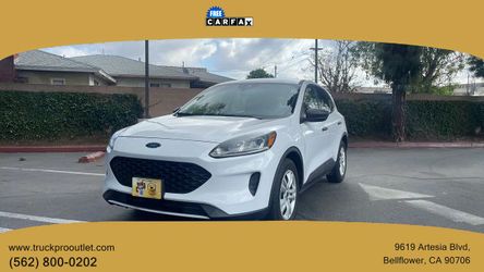 2020 Ford Escape