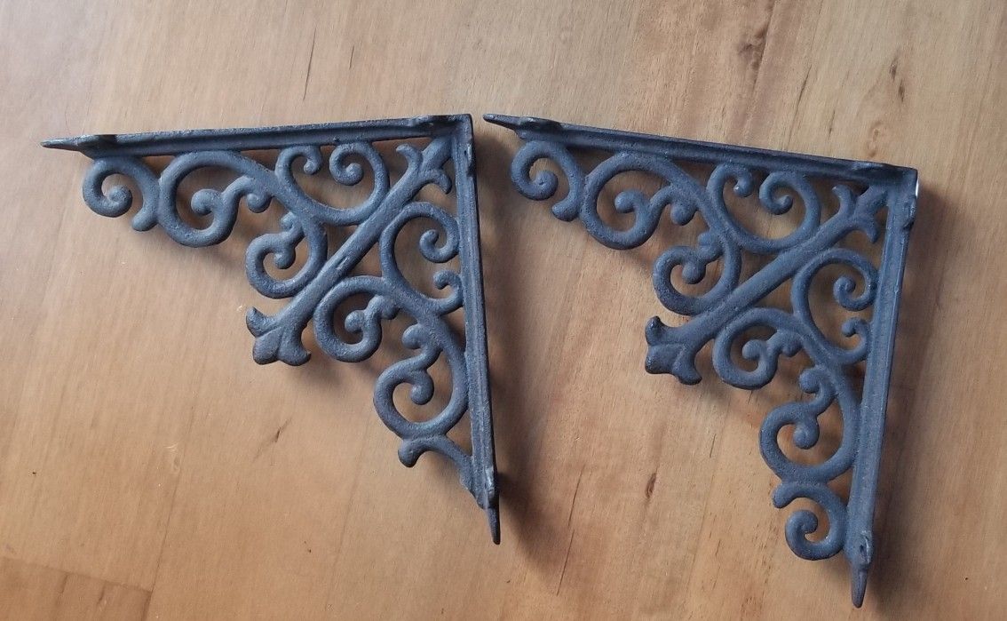 Raw Iron Metal Scroll Wall Shelf Bracket 2 $15