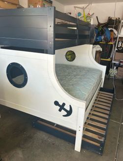 Sailor Bunk beds, twins and Full