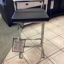 Madanere Bar Height Barstool