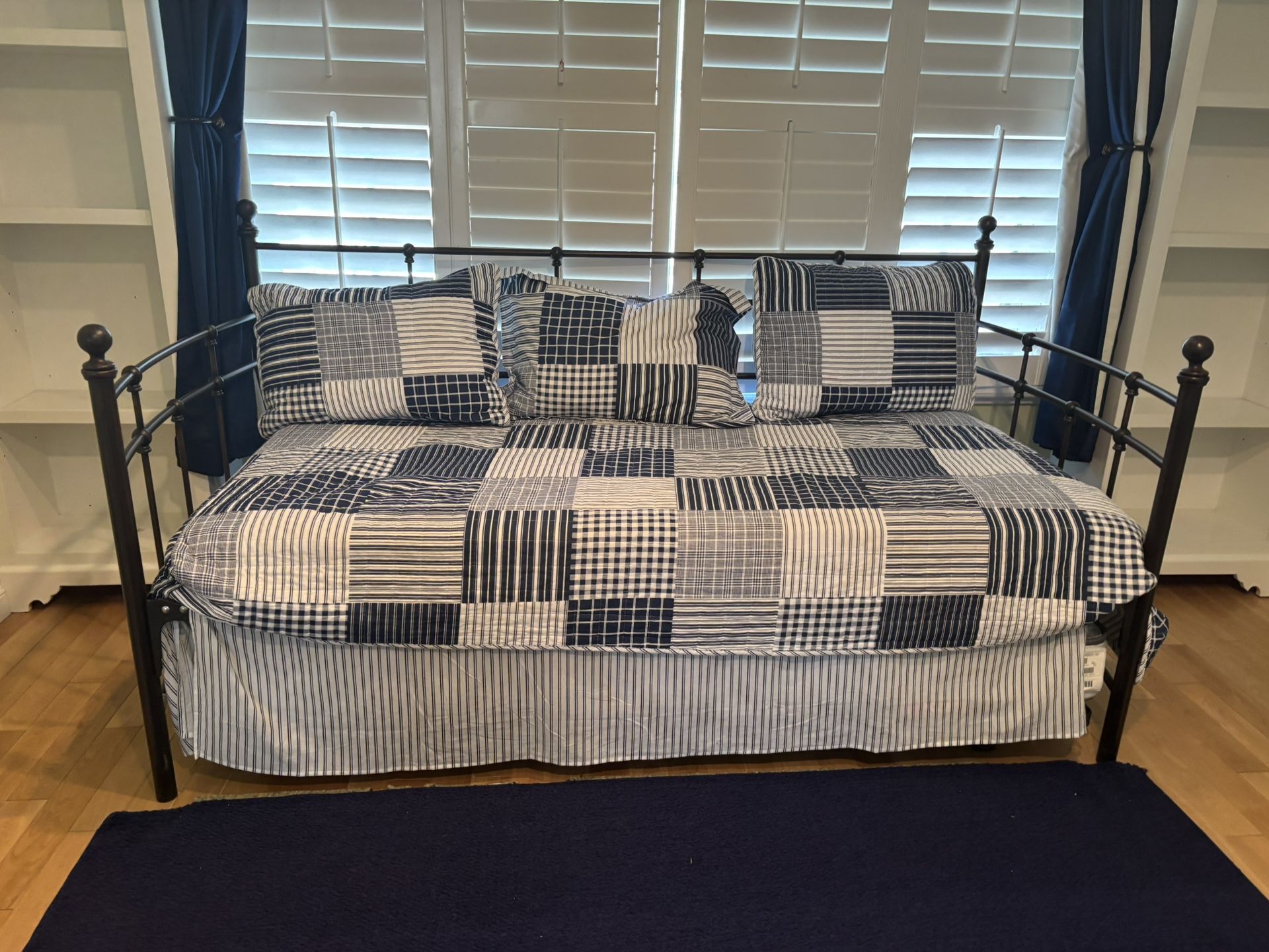 Twin size day bed with trundle and mattresses 