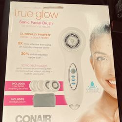 Conair TRUE GLOW SONIC FACIAL BRUSH, Waterproof, 4 Facial Brushes + Pouch