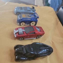 4 Of 8 Collection Mattel