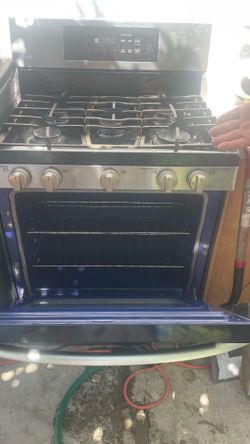 LG Stainless Steel Gas Range