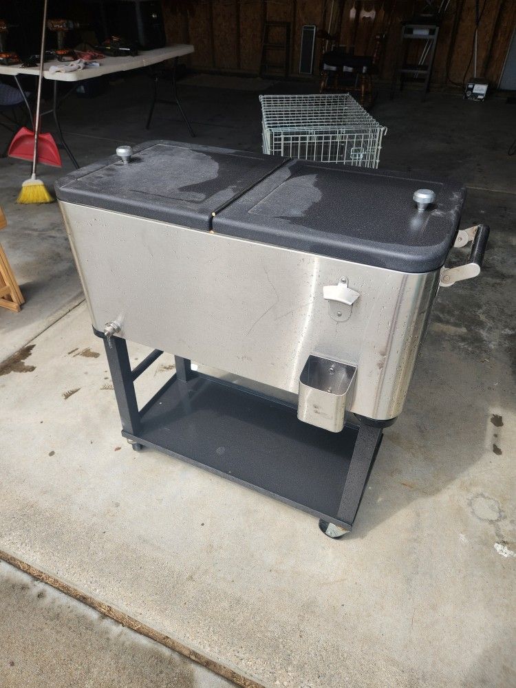 Trinity Cooler