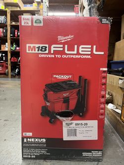 BRAND NEW MILWAUKEE M18 FUEL PACKOUT 6 GALLON  WET/DRY VACCUM 
