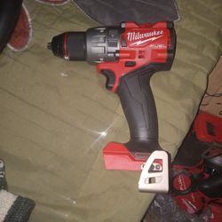 New Milwaukee M18 Fuel 4th Generation Hammer Drill Tool Only 
