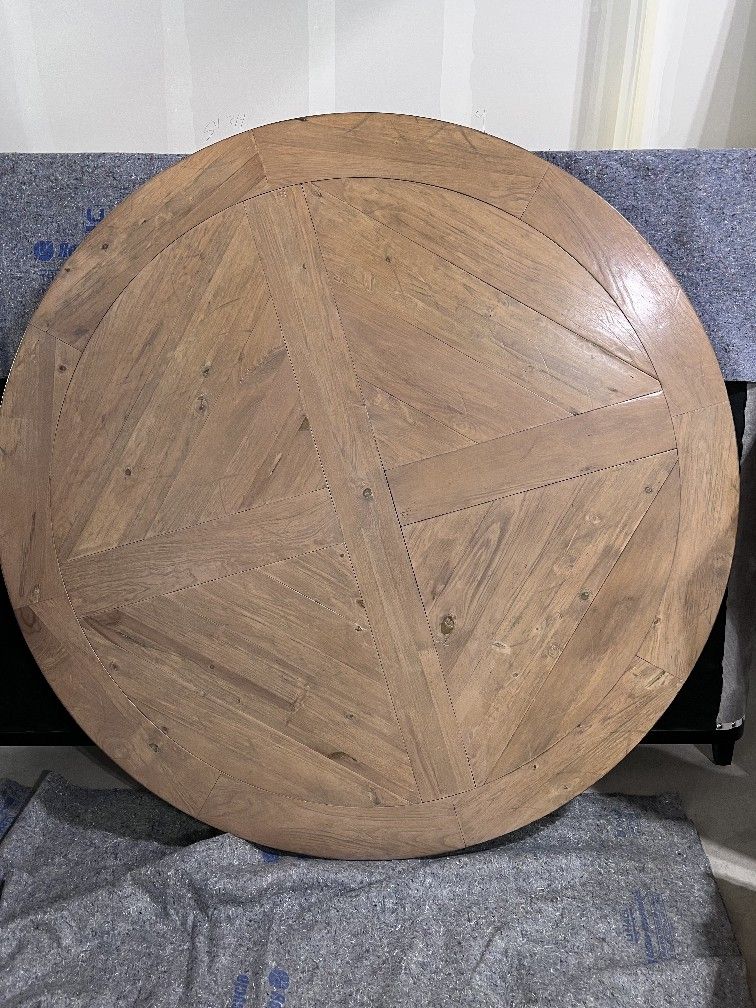 Large Round Dining Table