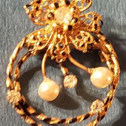 Vintage Brooch 