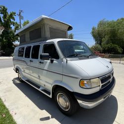 Dodge Sportsmobile 1997