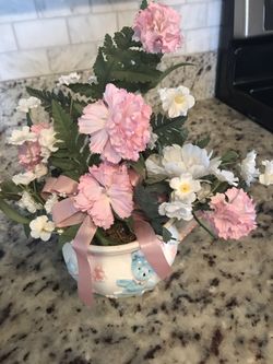 Ceramic baby container for flowers