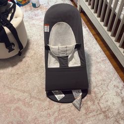 Baby Bjorn Bouncer 