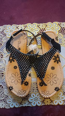 Girl shoes