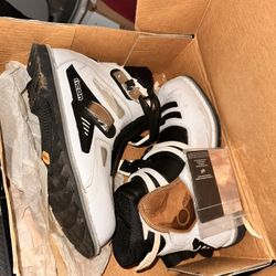 Icon Motorhead Boots