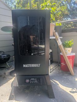 Electric smoker