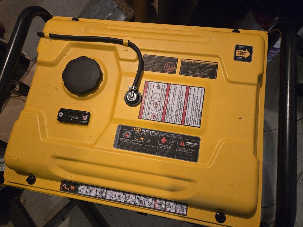 Dewlt Generwtor 6500