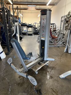 Freemotion Shoulder Press, Commercial Gym Equipment 
