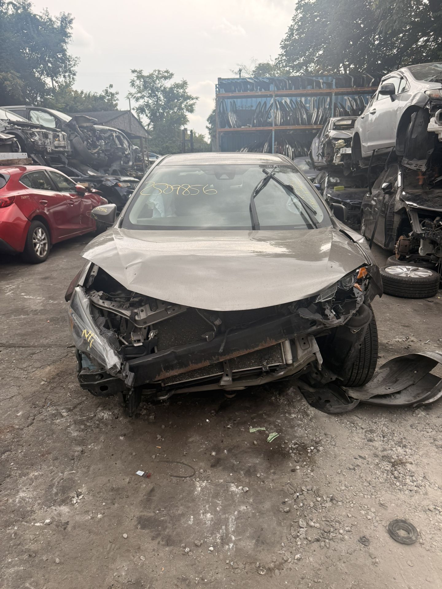 Toyota Corolla 2018 SE (contact info removed) Parts