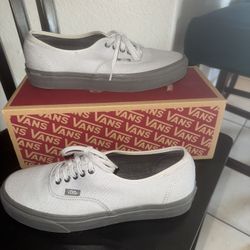 Vans$35 (OBO)Like New only worn “once”…..Size 9 Men’s 10 1/2 Women’s