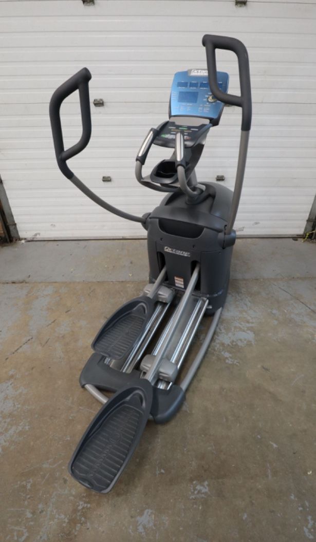 Used Octane Fitness Q37Ci V1311B Elliptical - Main Image