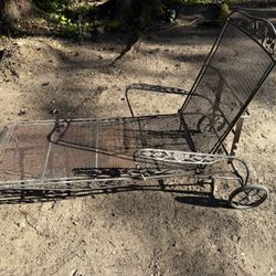 Mcm 1960S Wrought Iron Chaise Lounge Outdoor Chair On Wheels