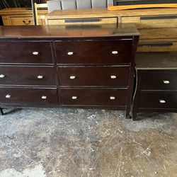 Solid wood dresser and nightstand 