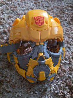 Adjustable bumblebee mask
